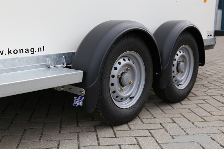 Ifor Williams Boxvan BV105G gesloten wagen met deur/klep combinatie 303x147x183 cm 2700 kg