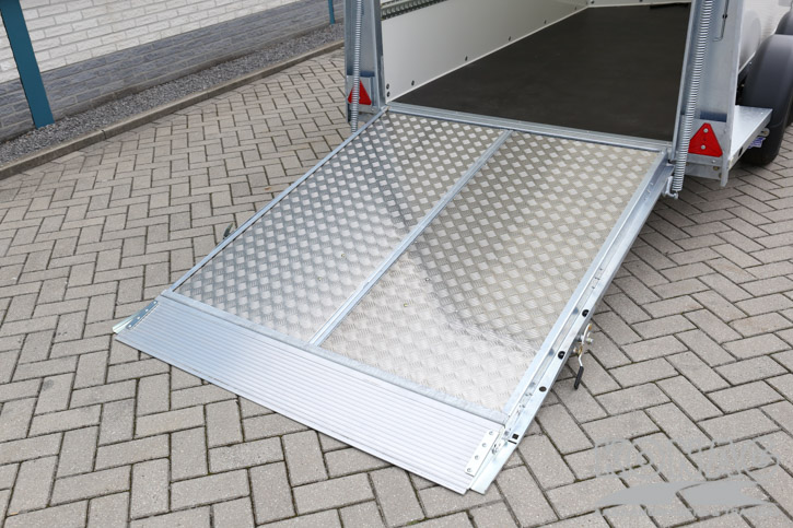 Ifor Williams Boxvan BV105G gesloten wagen met deur/klep combinatie 303x147x183 cm 2700 kg