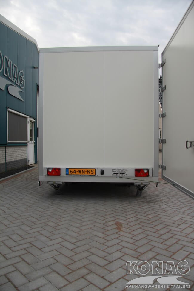 Konag presentatiewagen met reclamepanelen 360x204x230 cm 1900 kg