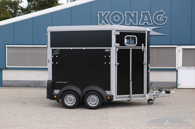 Ifor Williams HB506 paardentrailer met frontuitstap