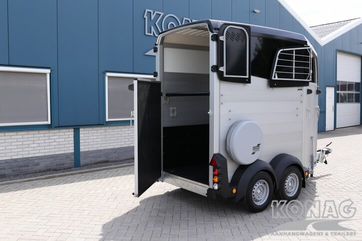 Ifor Williams HBX403 1,5 paards paardentrailer