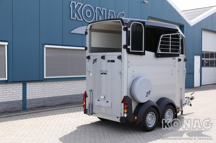 Ifor Williams HBX403 1,5 paards paardentrailer