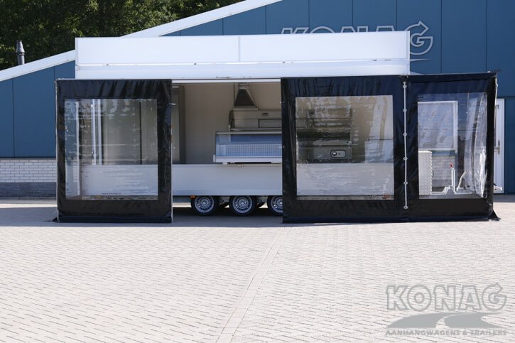 Konag snackwagen met zeilenombouw