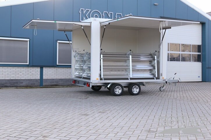 Konag presentatiewagen 305x205x210