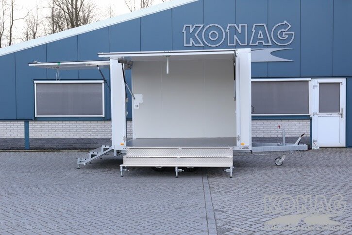 Konag presentatiewagen 305x205x210
