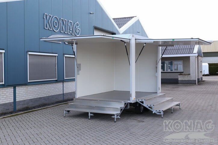 Konag presentatiewagen 305x205x210