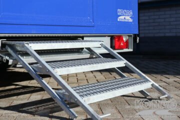 Konag podium-presentatieaanhangwagen