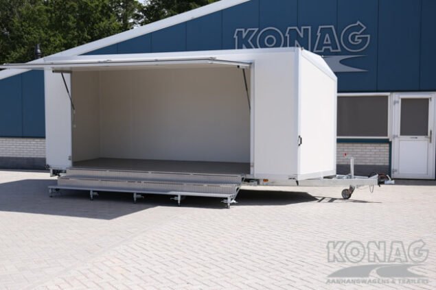 Konag podiumaanhangwagen
