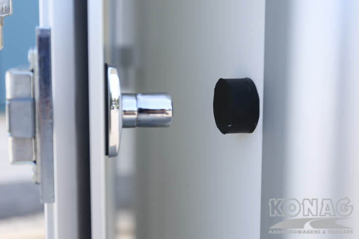 Konag casco verkoopwagen lengte 420 cm