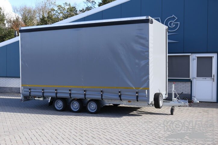 Konag huifaanhangwagen met schuifzeilen