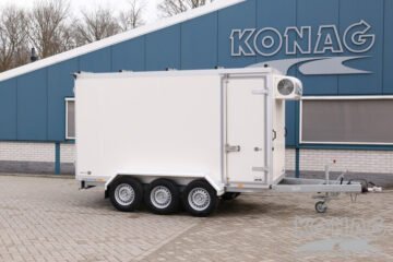 Koelwagen met vleeshangsysteem