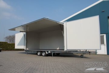 Konag presentatiewagen met zijkleppen