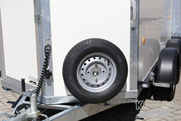 Ifor Williams Boxvan BV105G gesloten wagen met deur/klep combinatie 303x147x214 cm 2700 kg
