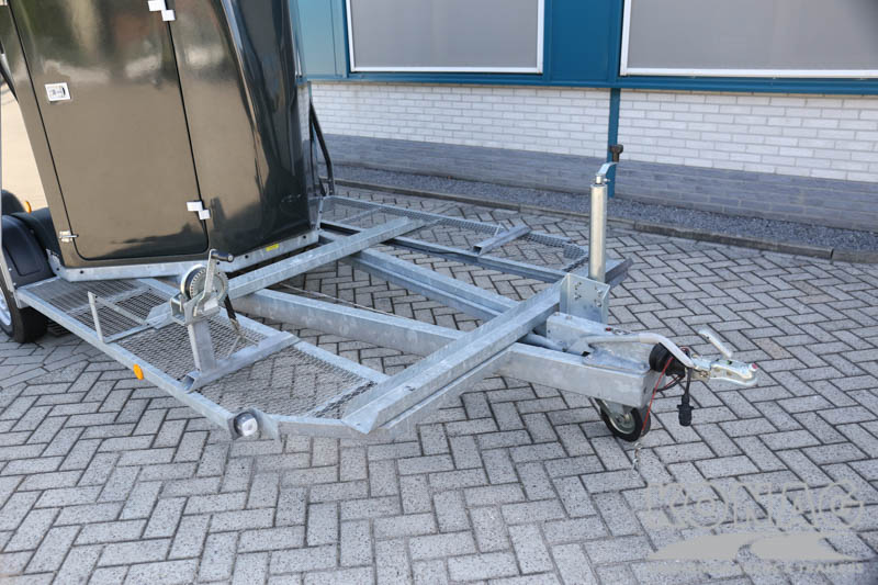Heja 5 sterren 2 paards koetsentrailer