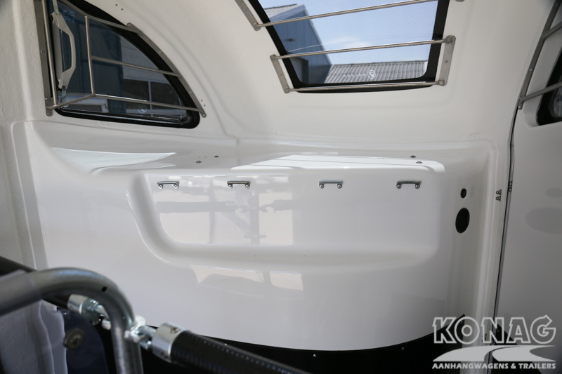 Careliner M by Konag 2 paards paardentrailer