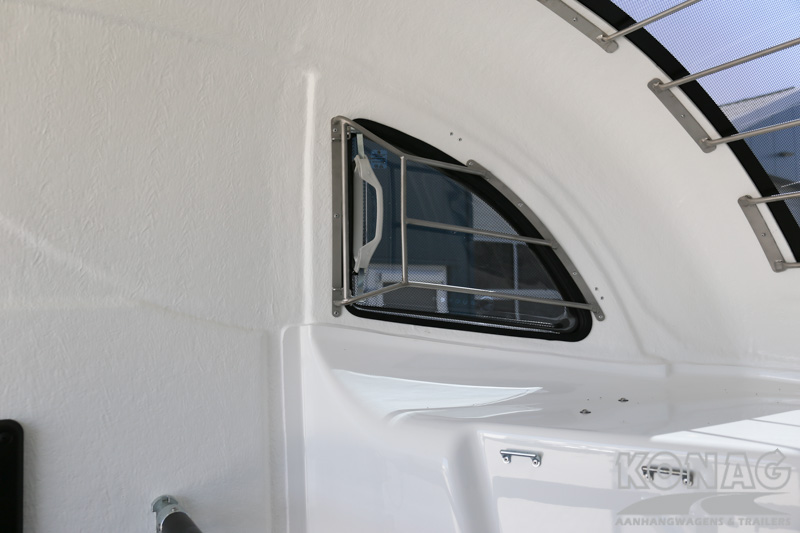 Careliner M by Konag 2 paards paardentrailer