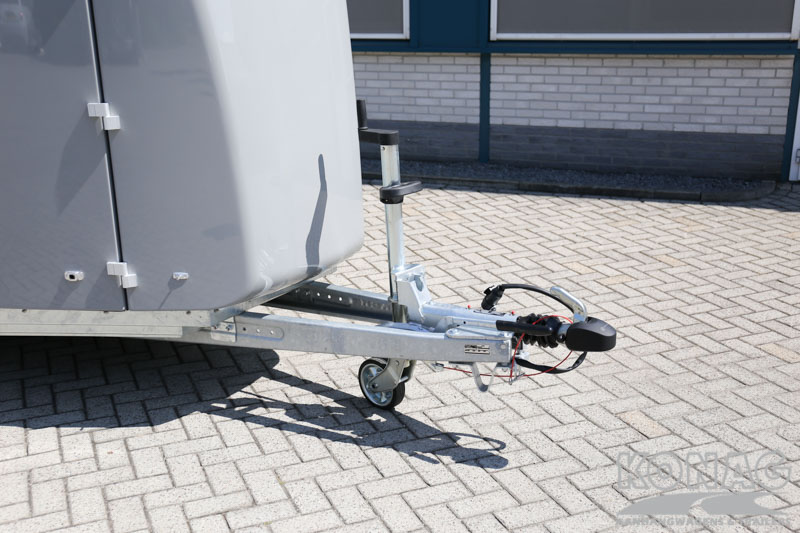 Careliner M by Konag 2 paards paardentrailer